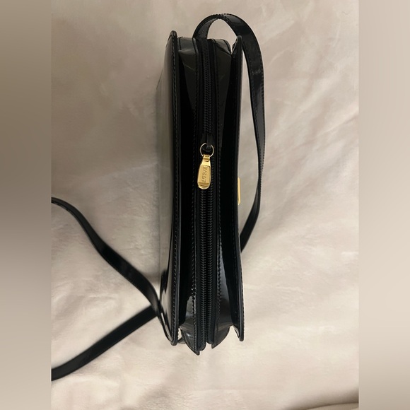 🩷 BALLY Black Patent Leather / Gold Hardware/ Crossbody
Bag Classic Logo💚 - Picture 14 of 16